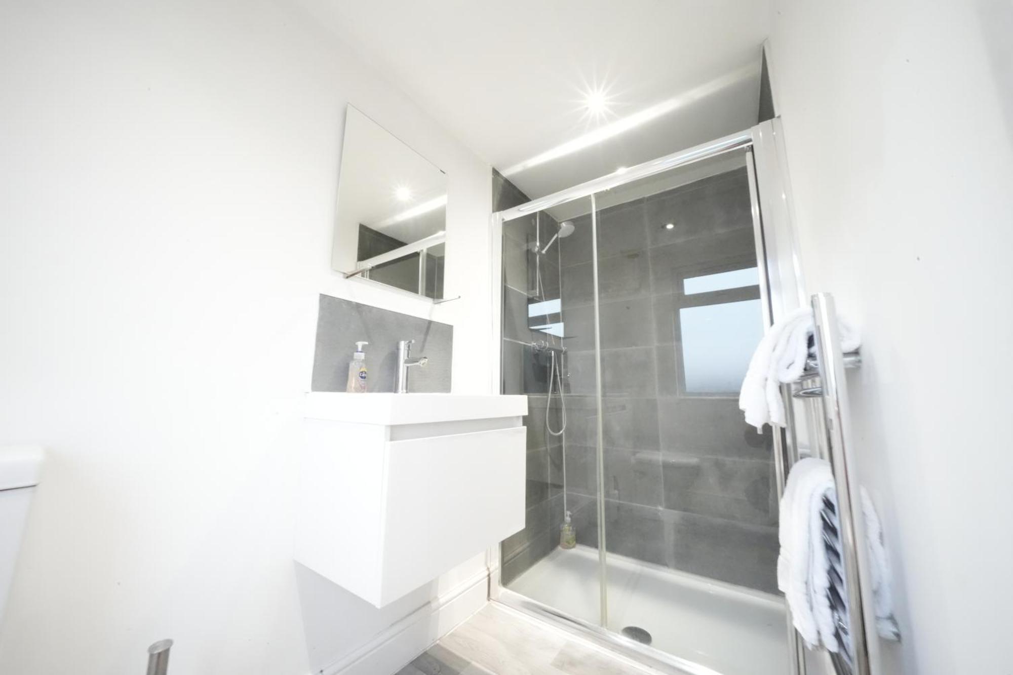 Grand Airport Ensuites Harmondsworth Ngoại thất bức ảnh